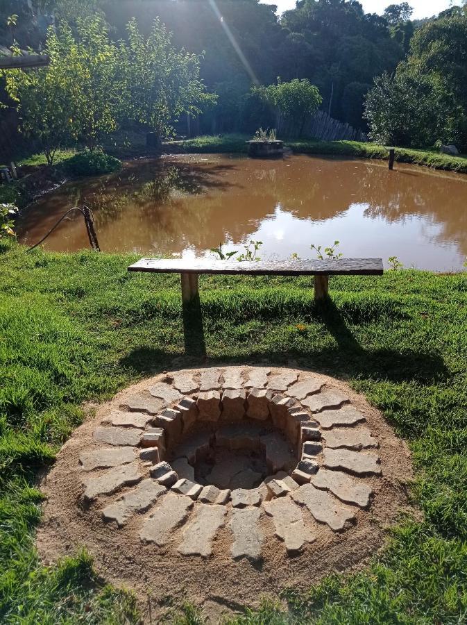 Chacara Recanto Das Pedras Para 8 Pessoas Serra Negra  Kültér fotó